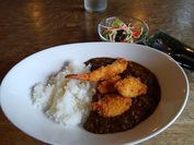 今日もカツカレー